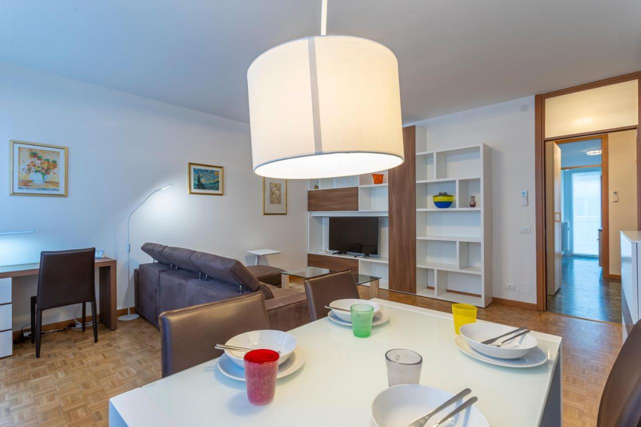 Udine Palazzo D'Aronco Modern Apartment Exterior photo
